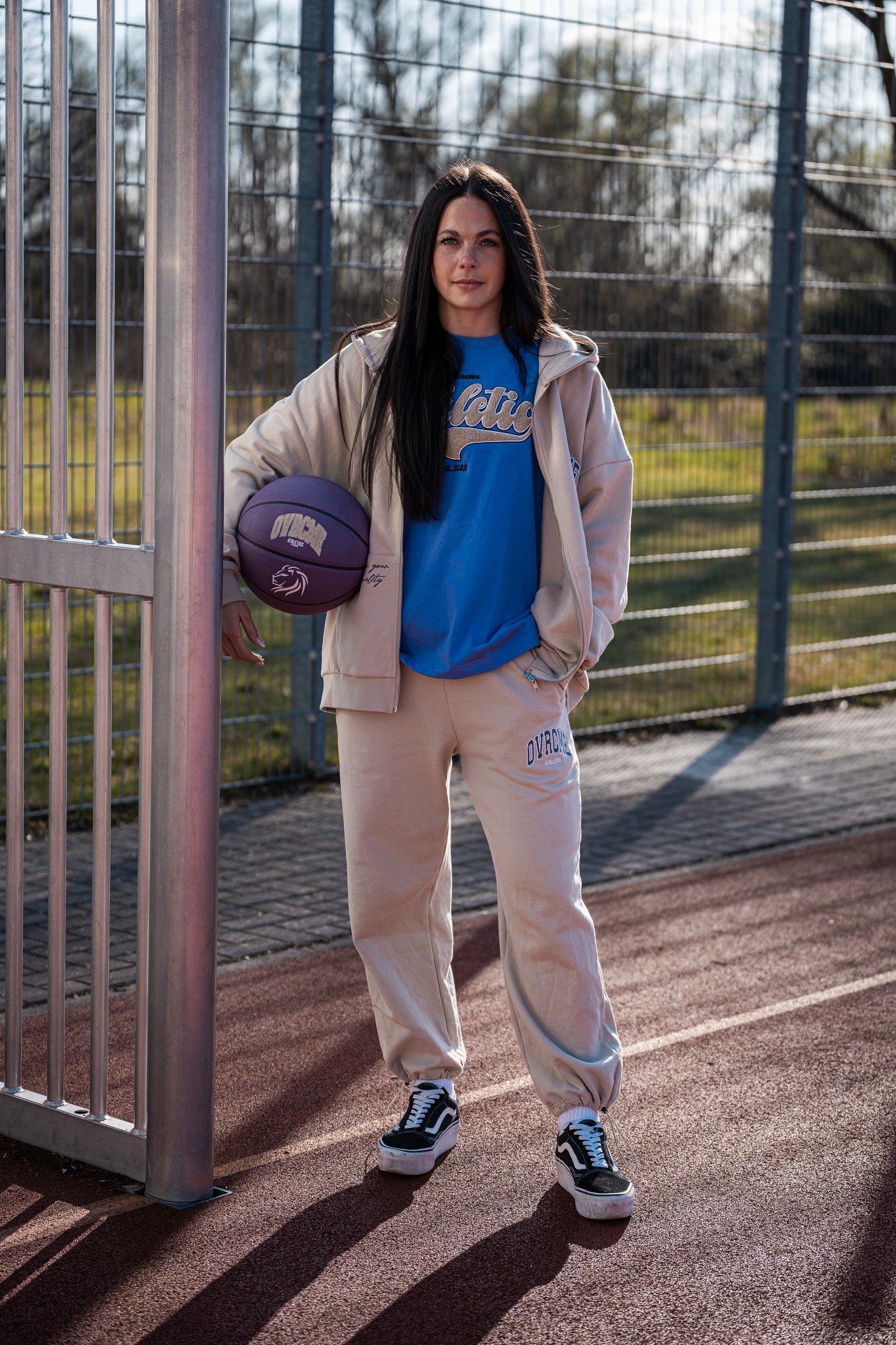 STATEMENT lightweight ZIP Hoody (creme sand)