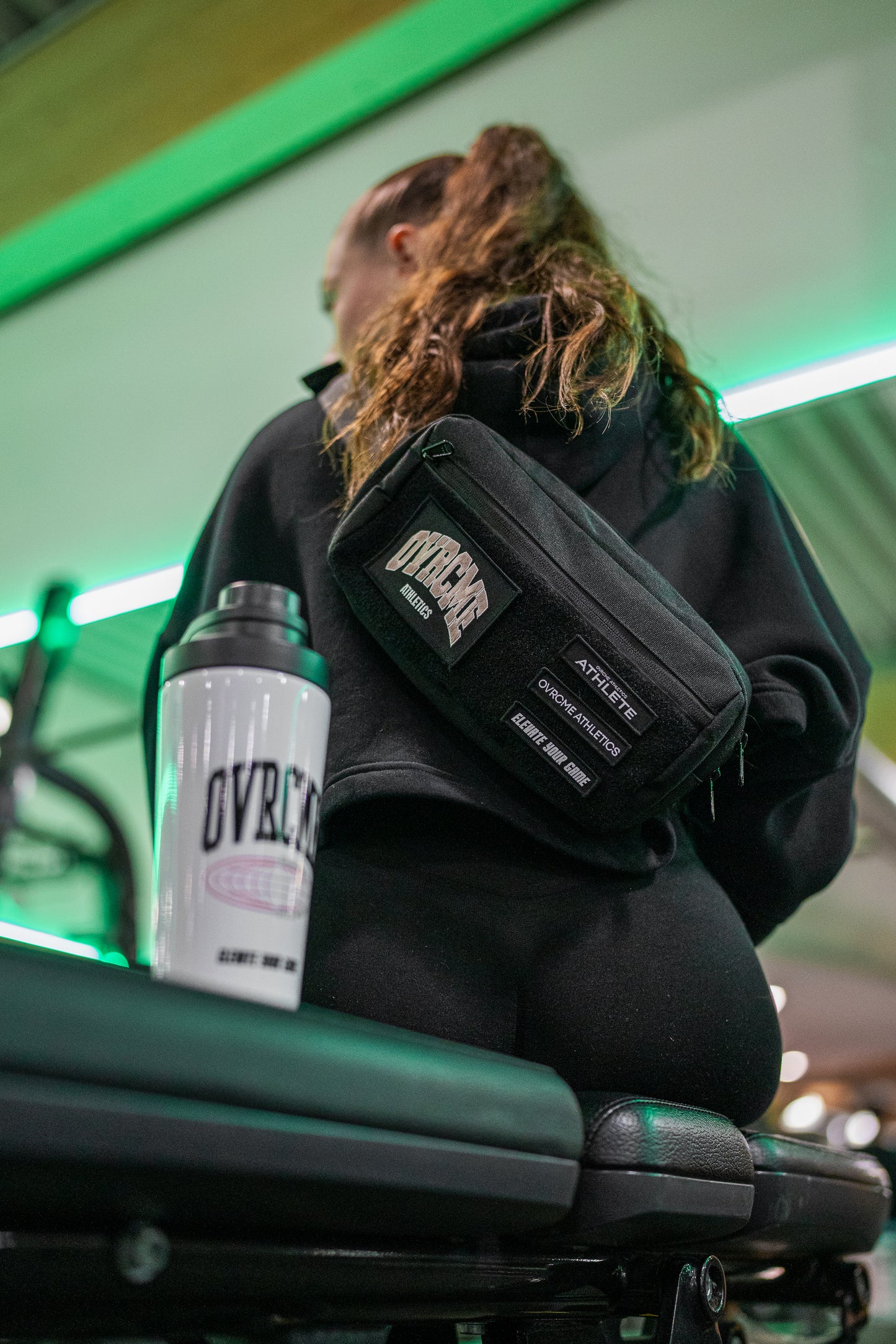 OVRCME Waist-Bag mit Klettverschluss-Fläche – inkl. 3 Mini-Patches - OVRCME ATHLETICS