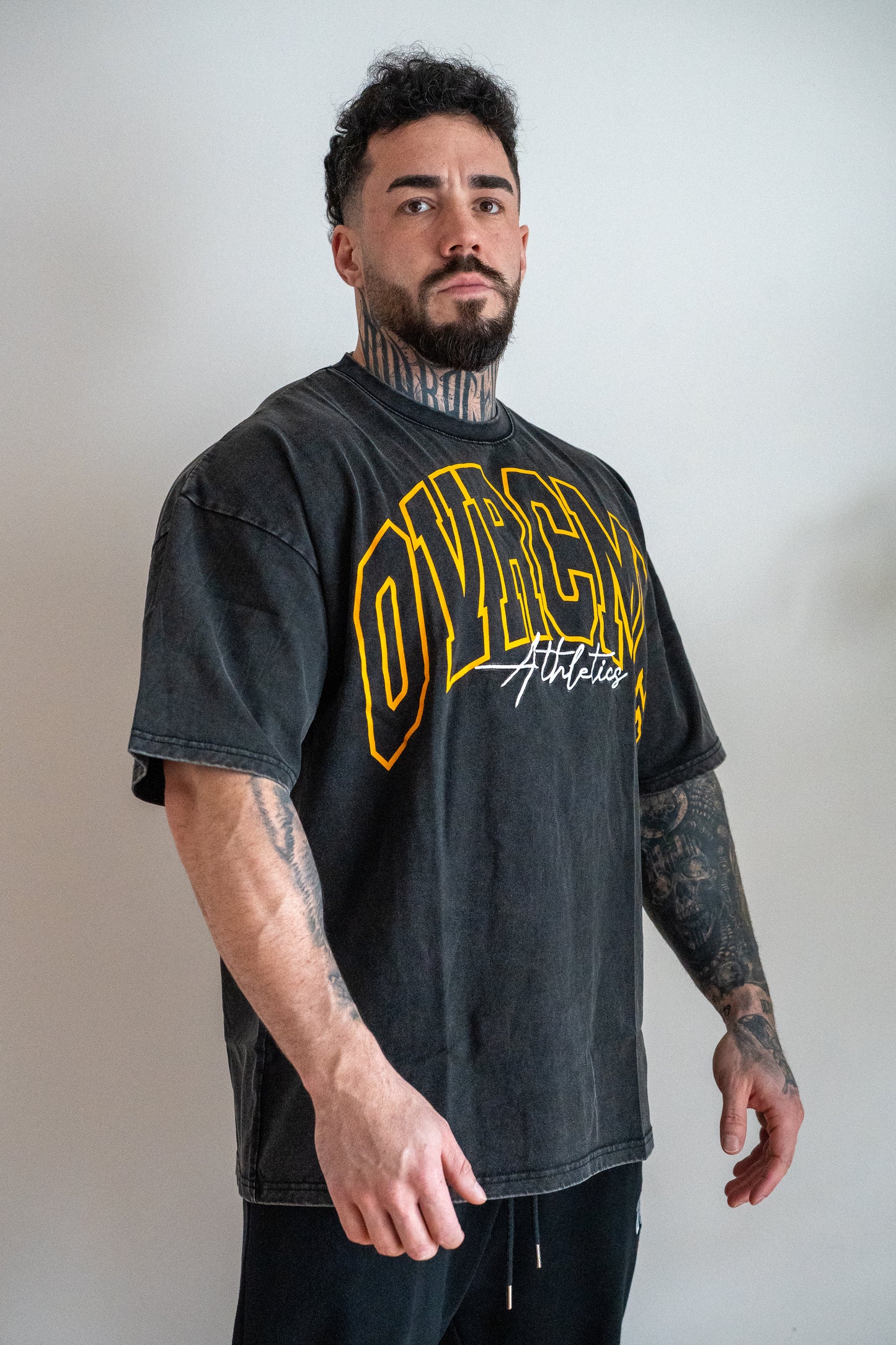 STATEMENT Washed Oversized T-Shirt – black