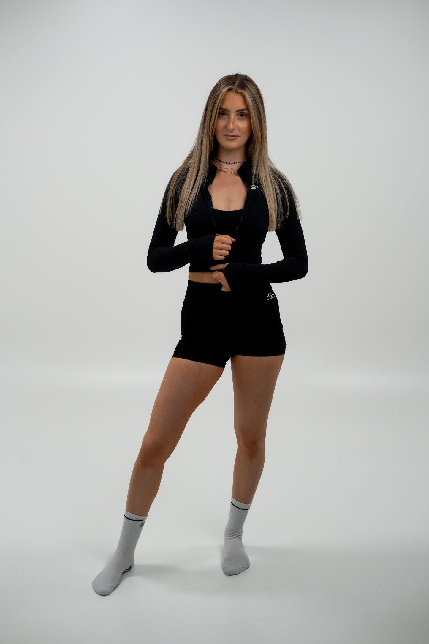 ELEVATE Intense Cropped Jacket (black) - OVRCME ATHLETICS