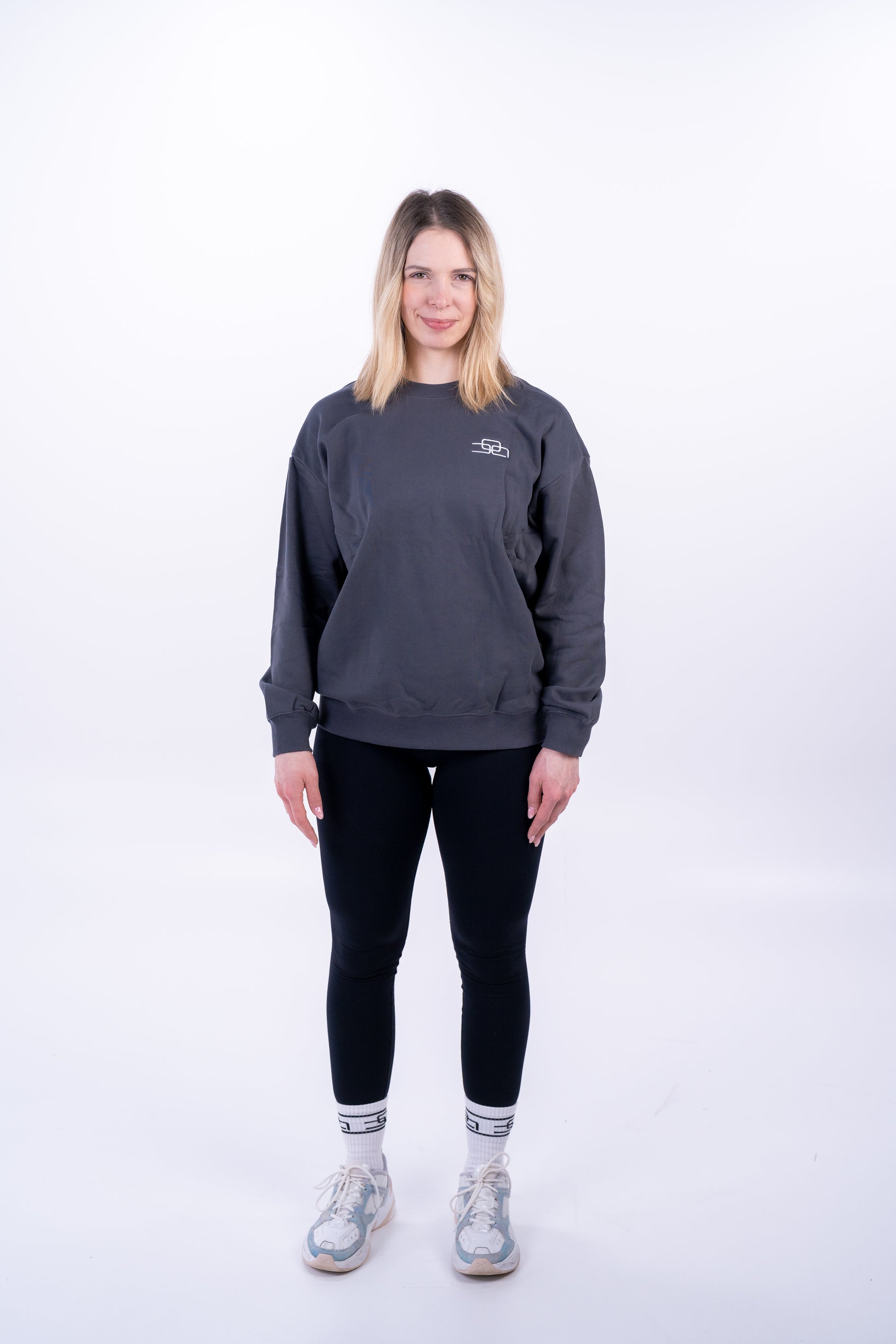 DROP02 Become the Lion Crewneck-Sweater (night-grey) - OVRCME ATHLETICS