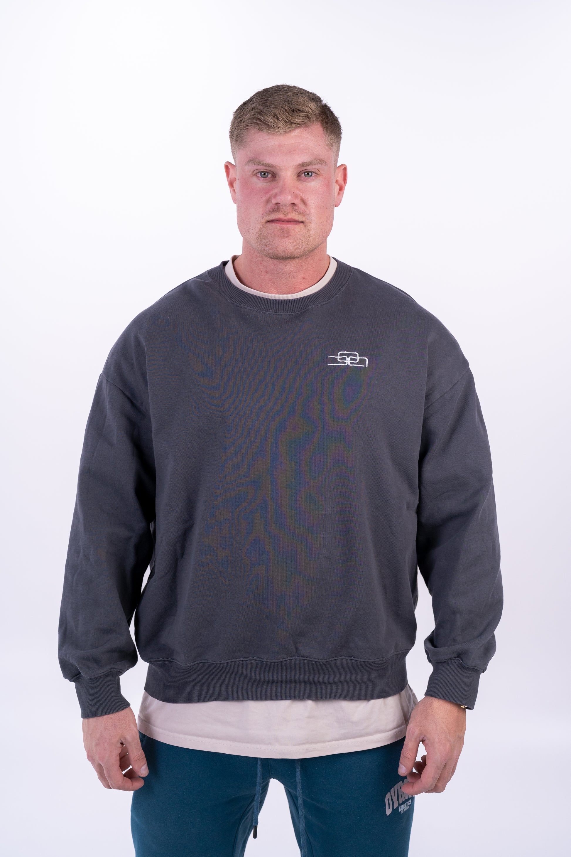 DROP02 Become the Lion Crewneck-Sweater (night-grey) - OVRCME ATHLETICS