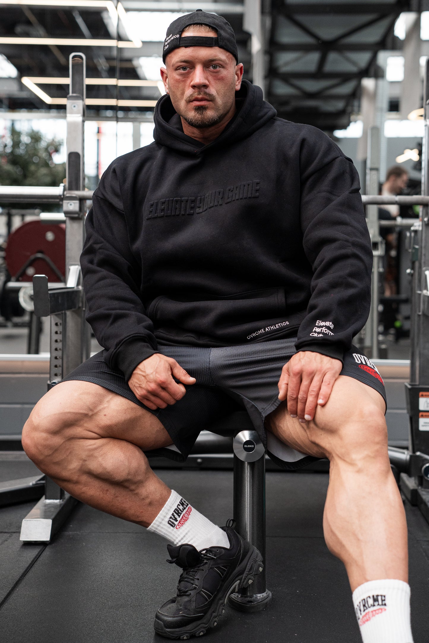 ELEVATE PERFORMANCE Signature Hoody (black)