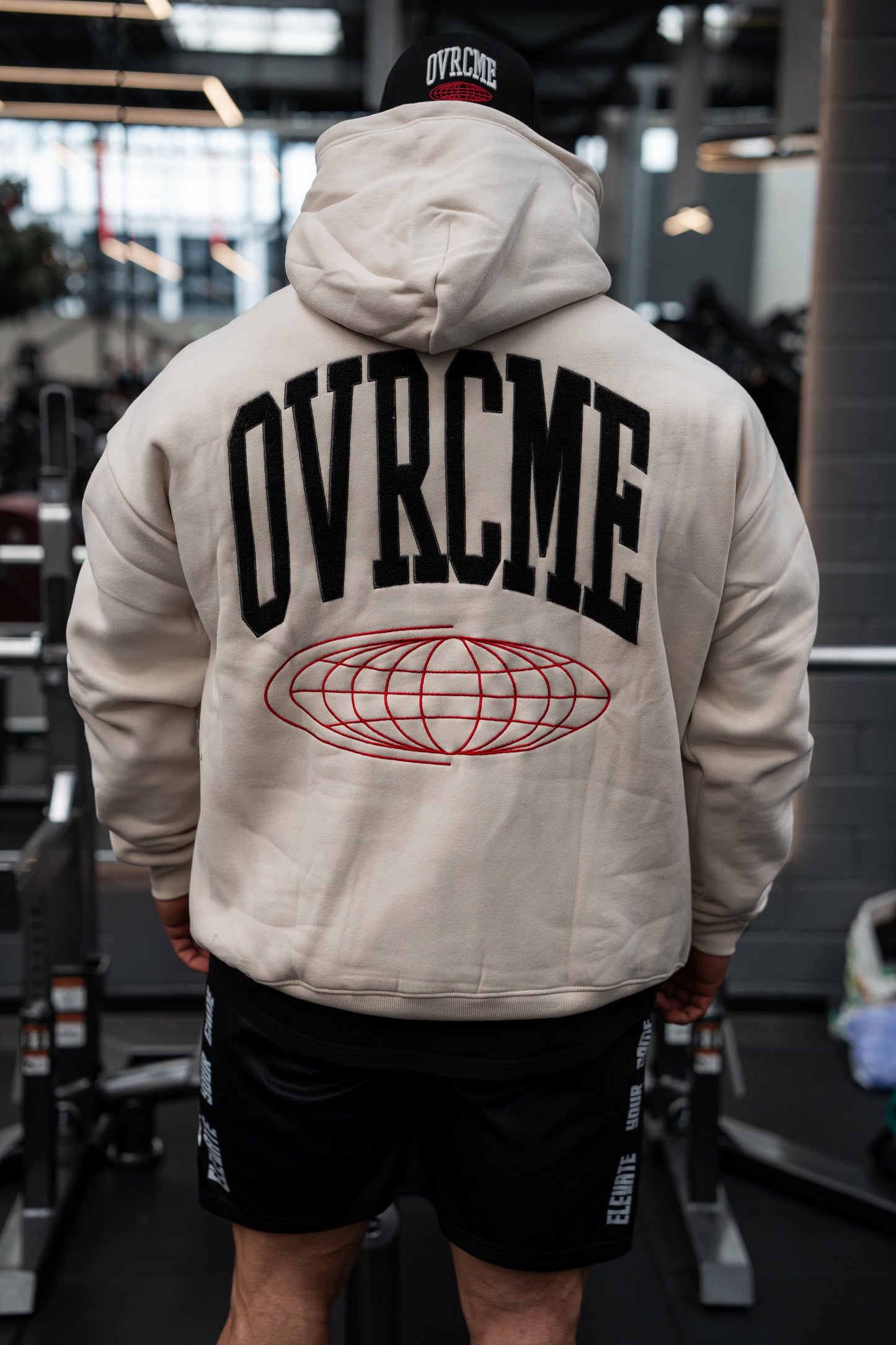 ELEVATE PERFORMANCE Signature Hoody (beige)