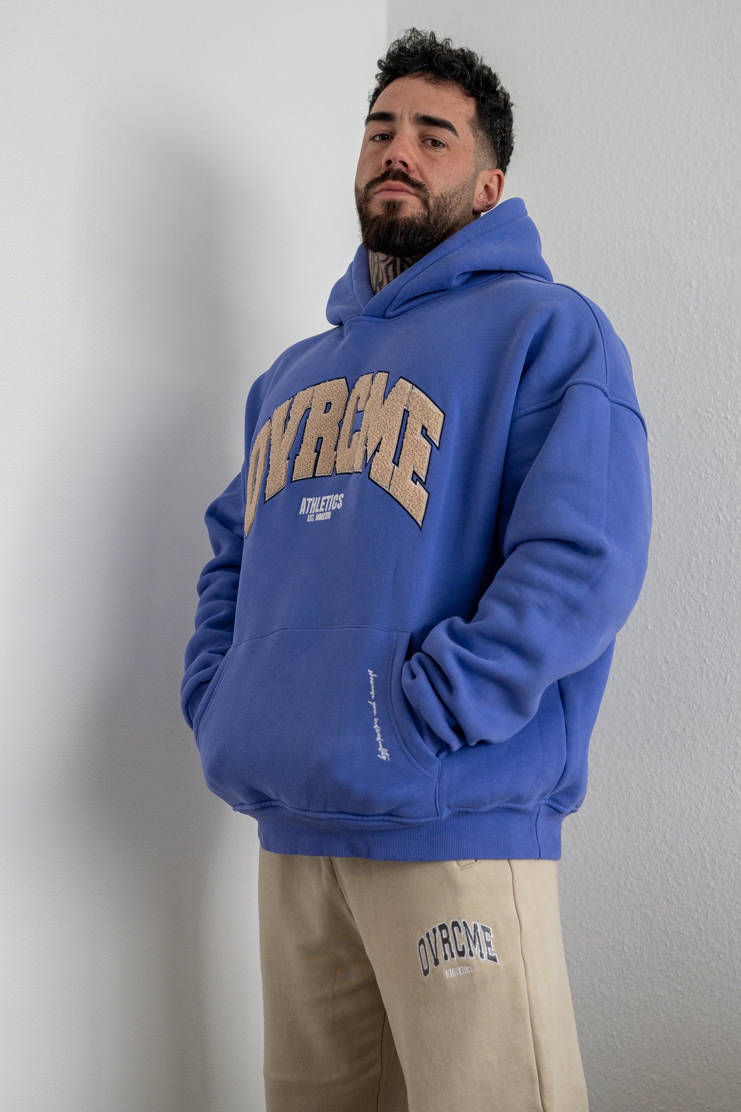 STATEMENT Hoody v2 (purple power)