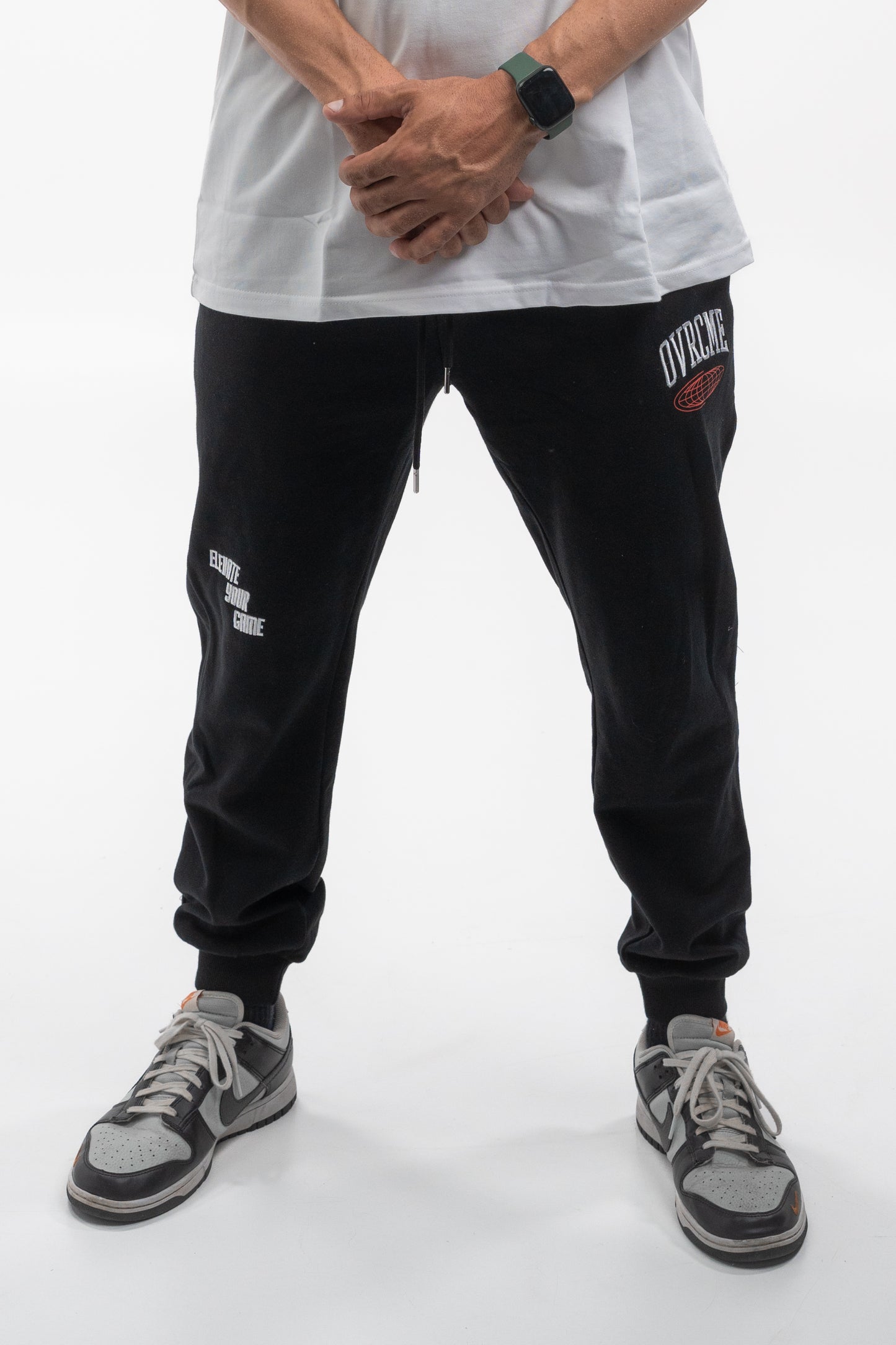 ELEVATE PERFORMANCE CLUB Jogger (black) - OVRCME ATHLETICS