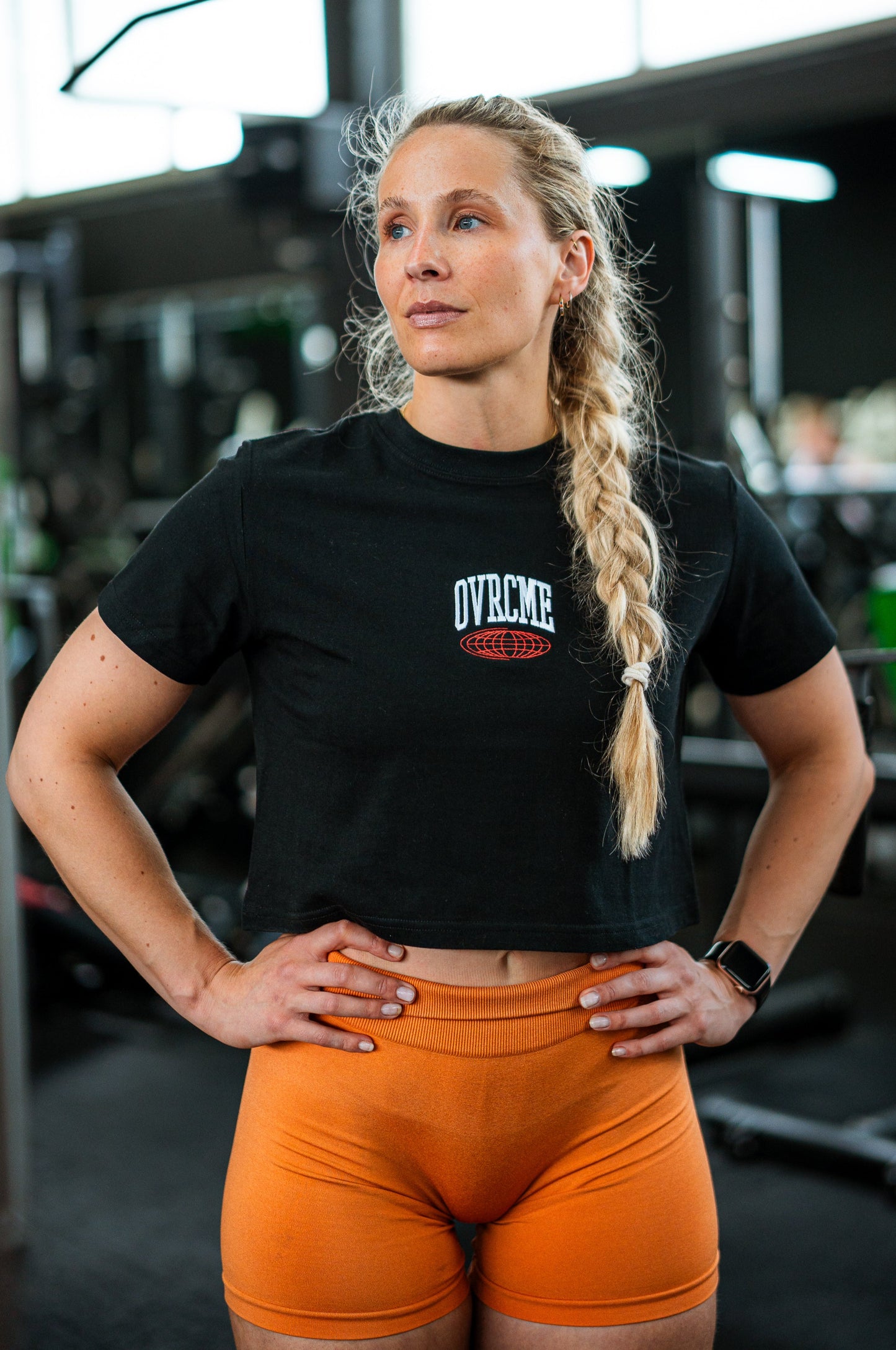 ELEVATE Performance Club - Sky Crop-Top (black) - OVRCME ATHLETICS